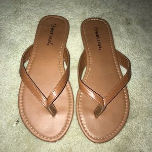 Wet Seal flip flops
